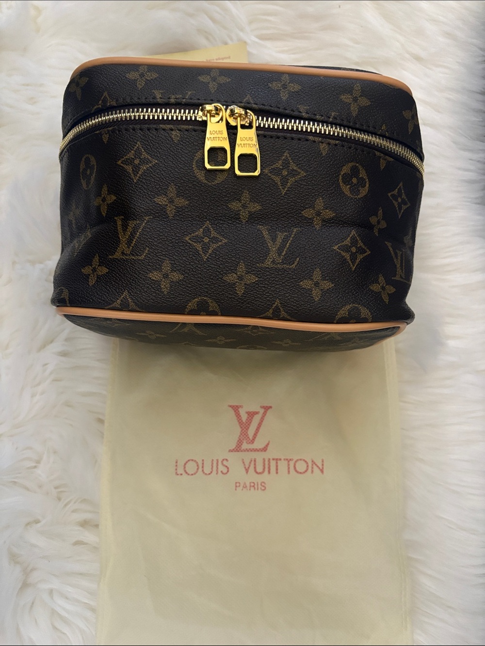 Louis Vuitton Monogram Cosmetic Case in Brown with Vachetta Trim and Red Accent - Picture 2 of 11